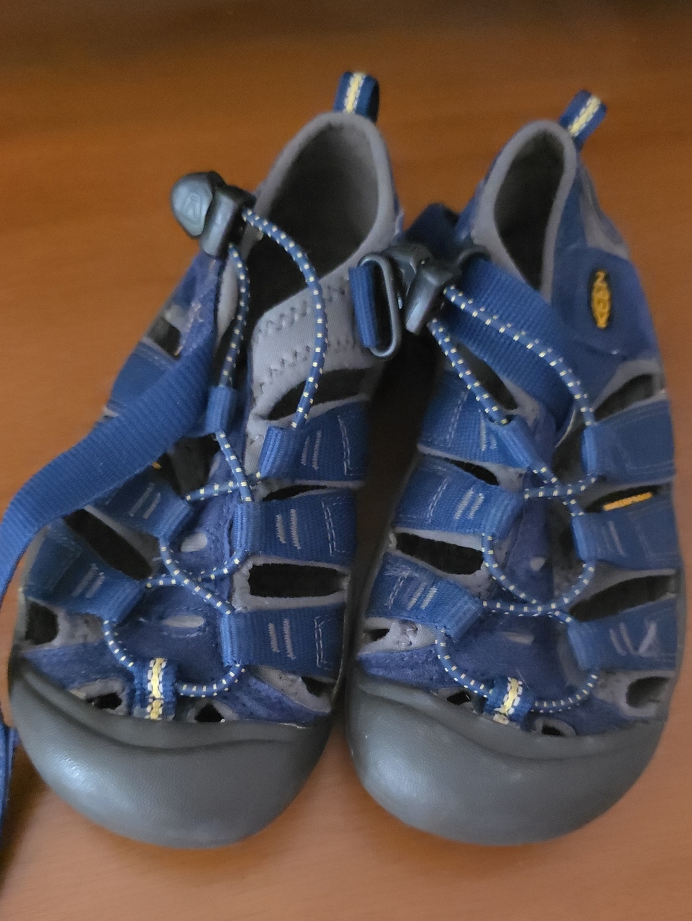 KEEN Kids Navy and Gray Closed-Toe Water Shoes